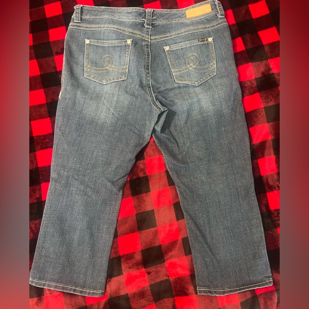 Seven7 Luxe Capri